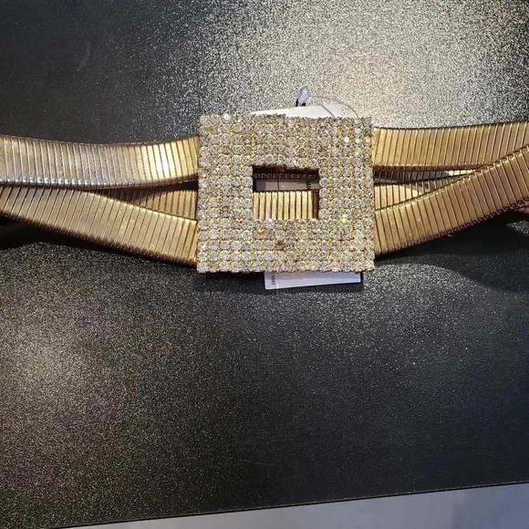 Vintage Criss Cross Gold Slinky Belt w/Rhinestone Buckle - Picture 7 of 11
